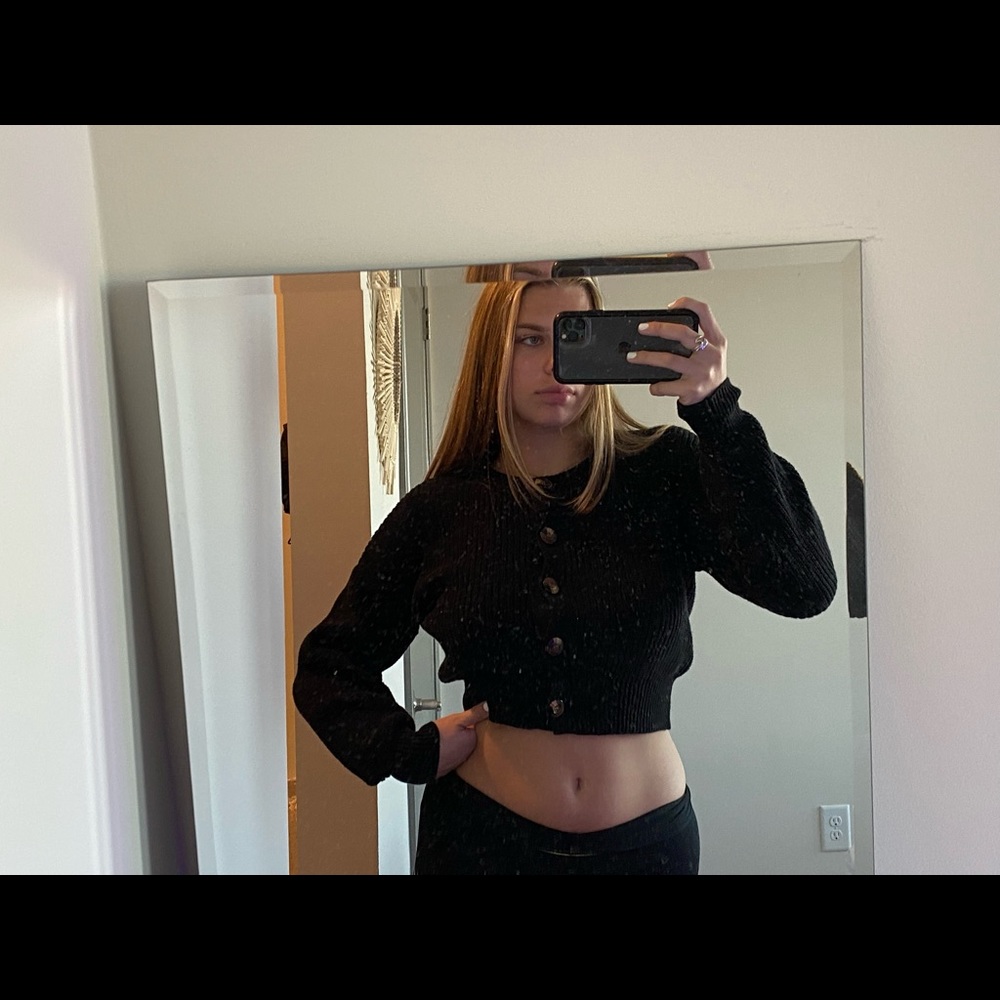 cropped black button up sweater